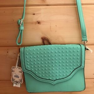 Women’s crossbody purse